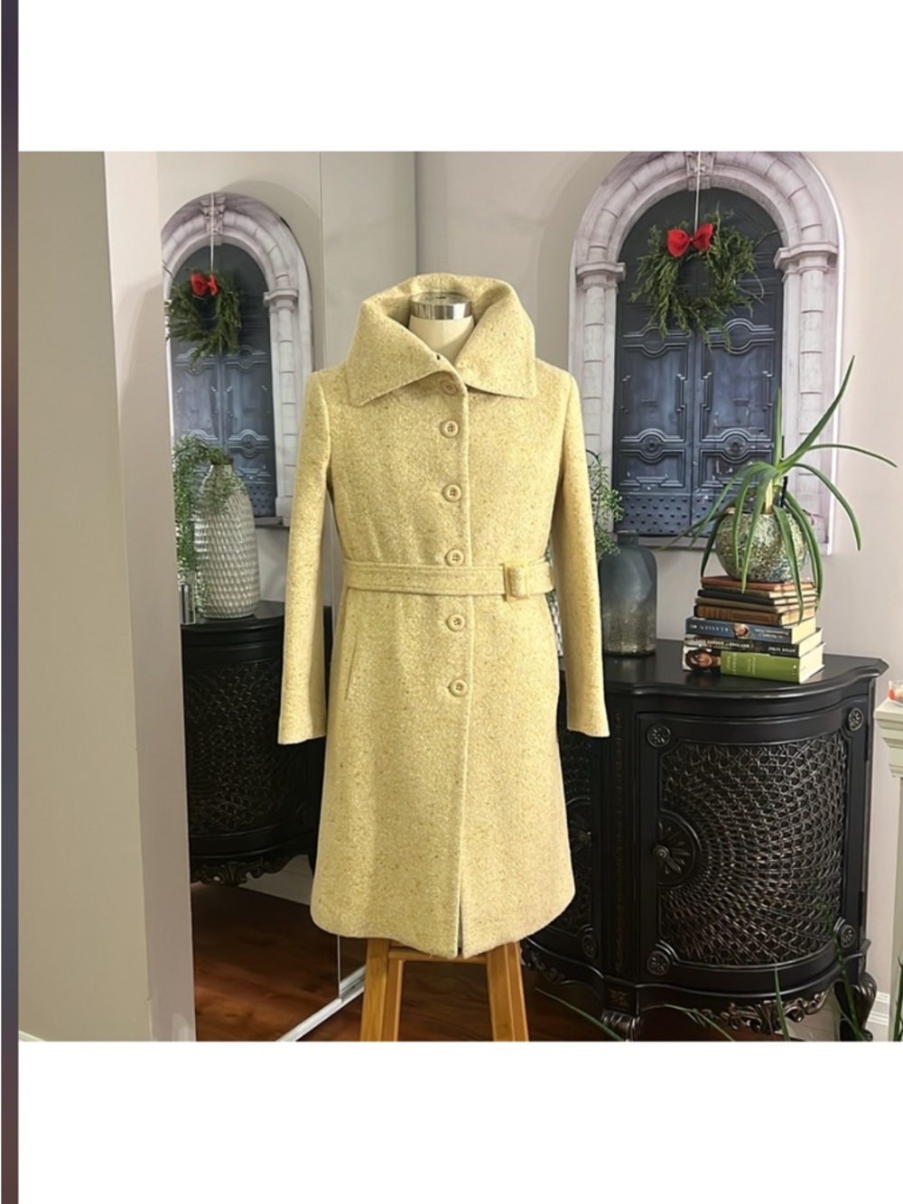 Soia & Kio Cream 3/4 coat button up with belt and large collar Merino wool